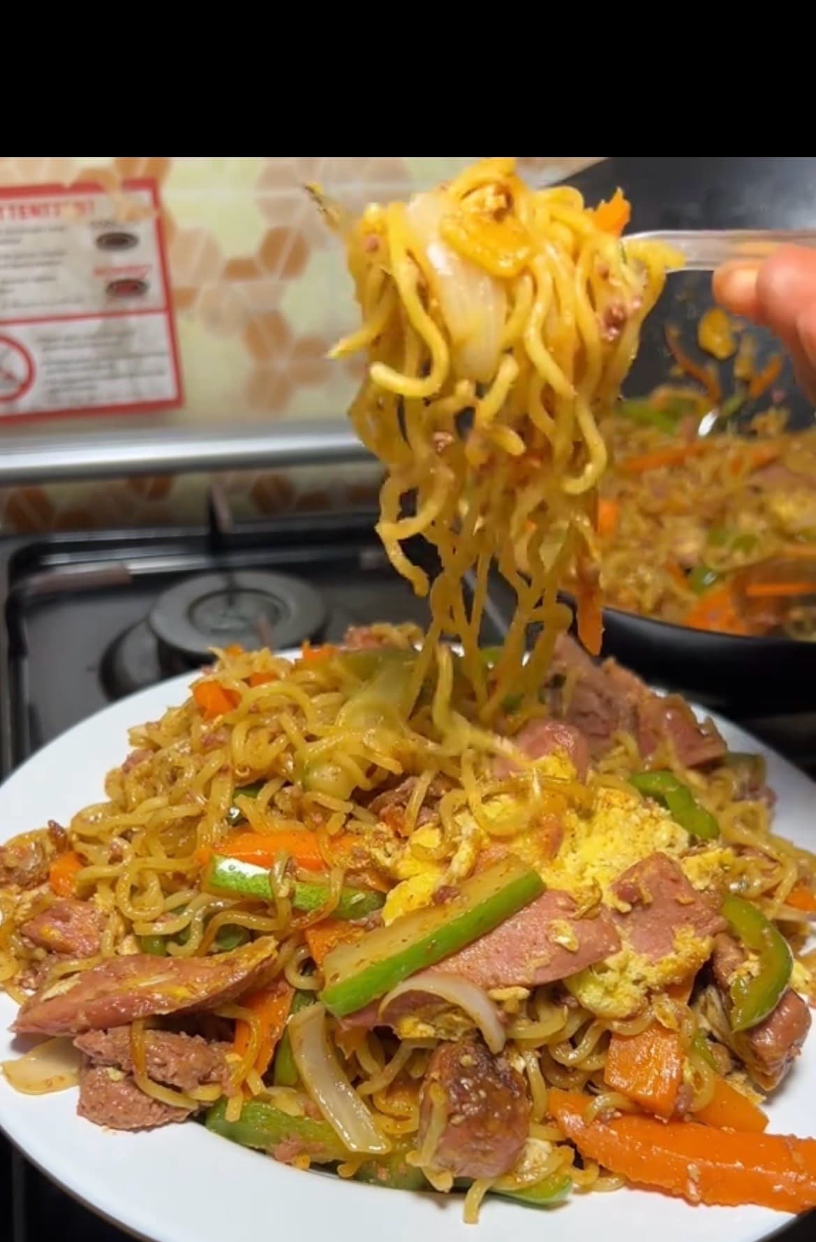 Deluxe noodles