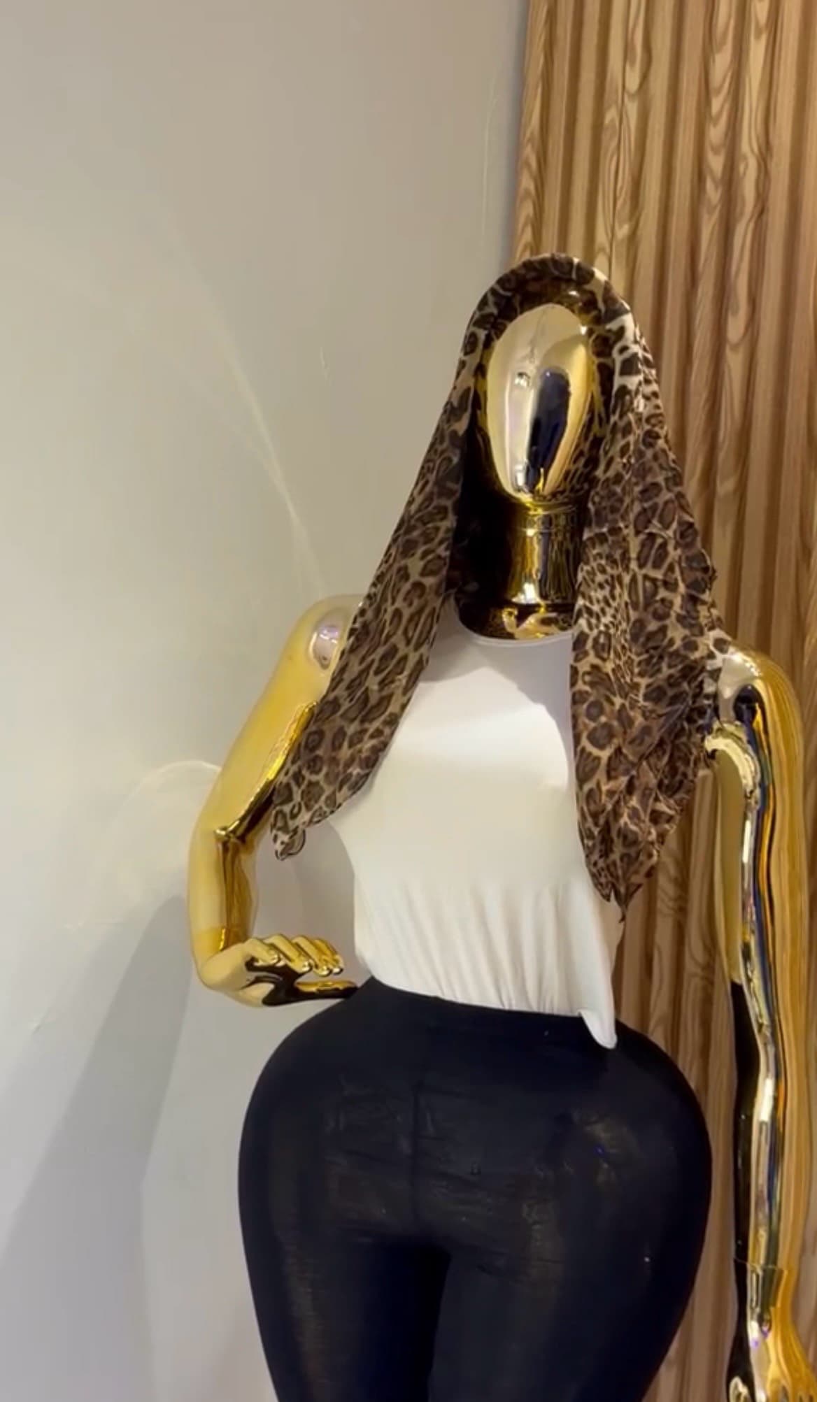 HEAD SCARF