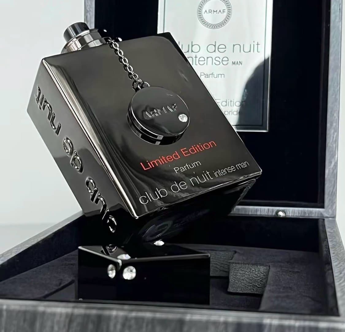 Club De Nuit intense man (Limited Edition)