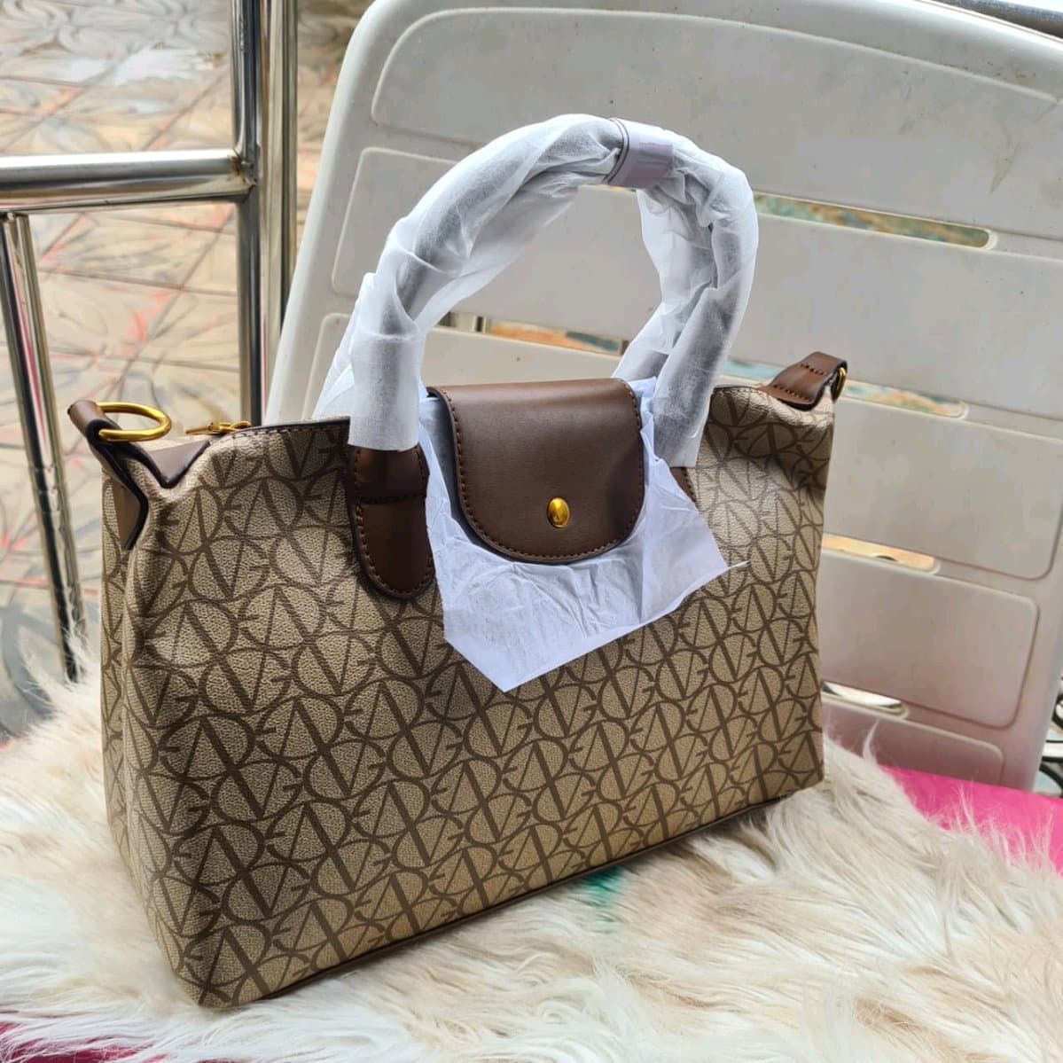 GV Fashion Hand Bag