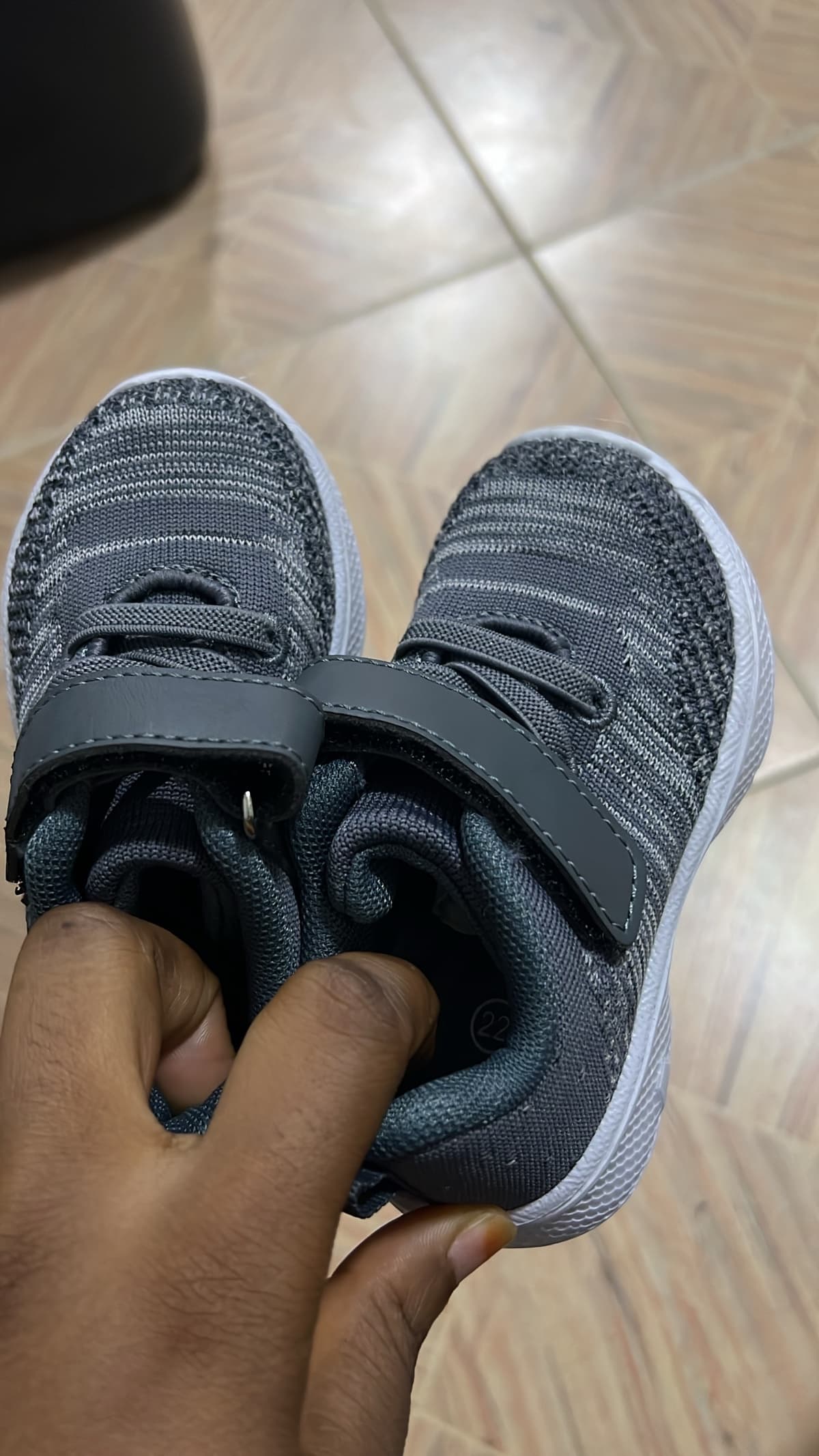 Kids Sneaker