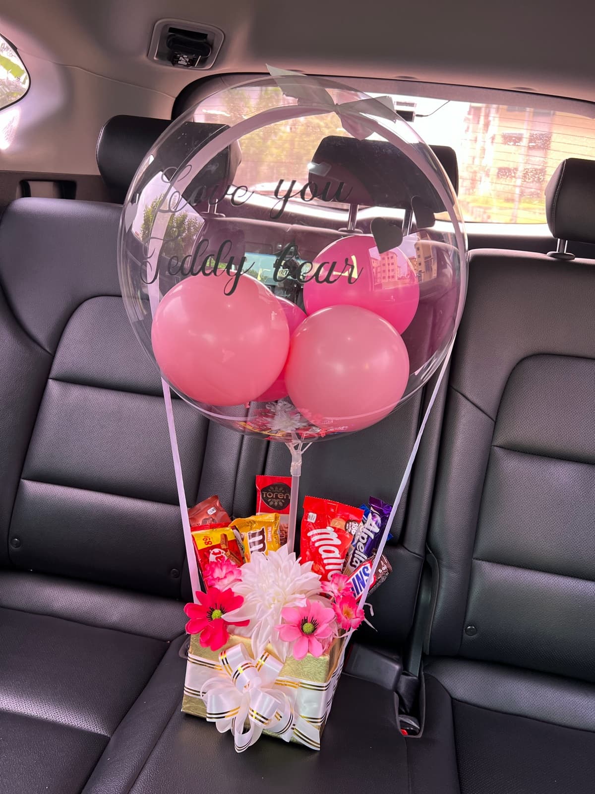 chocolate balloon bouquet
