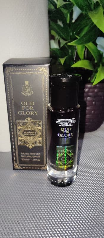 OUD FOR GLORY PERFUME 30ML (WHITE)