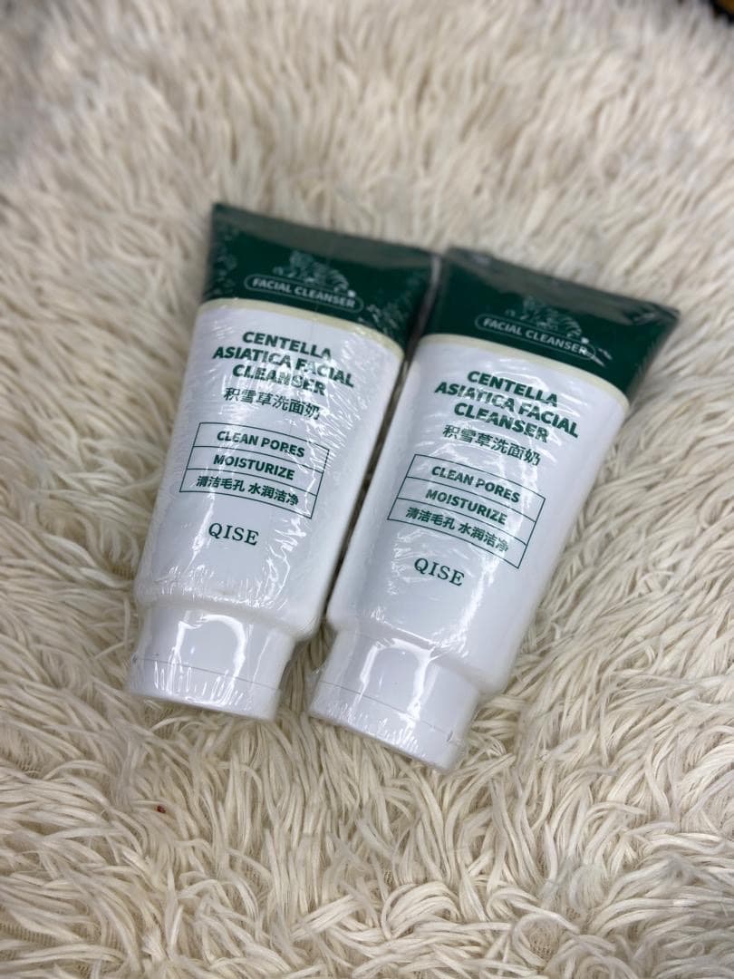 Facial cleanser