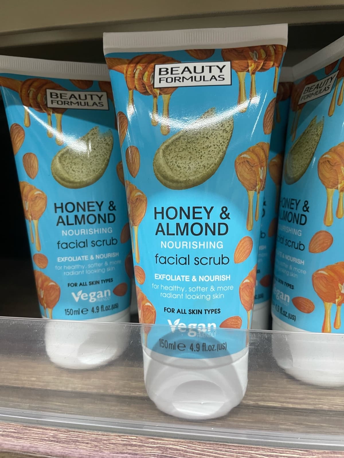 honey and almond scrub