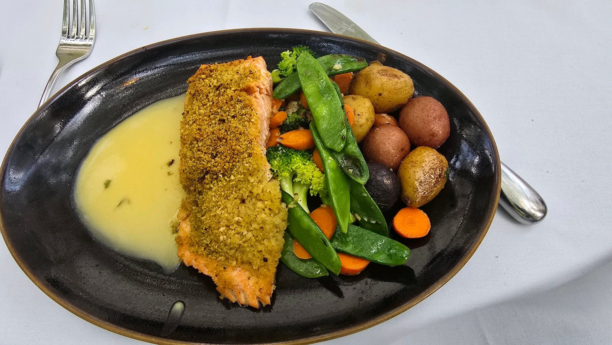 Crusty Salmon with Potatoes Large